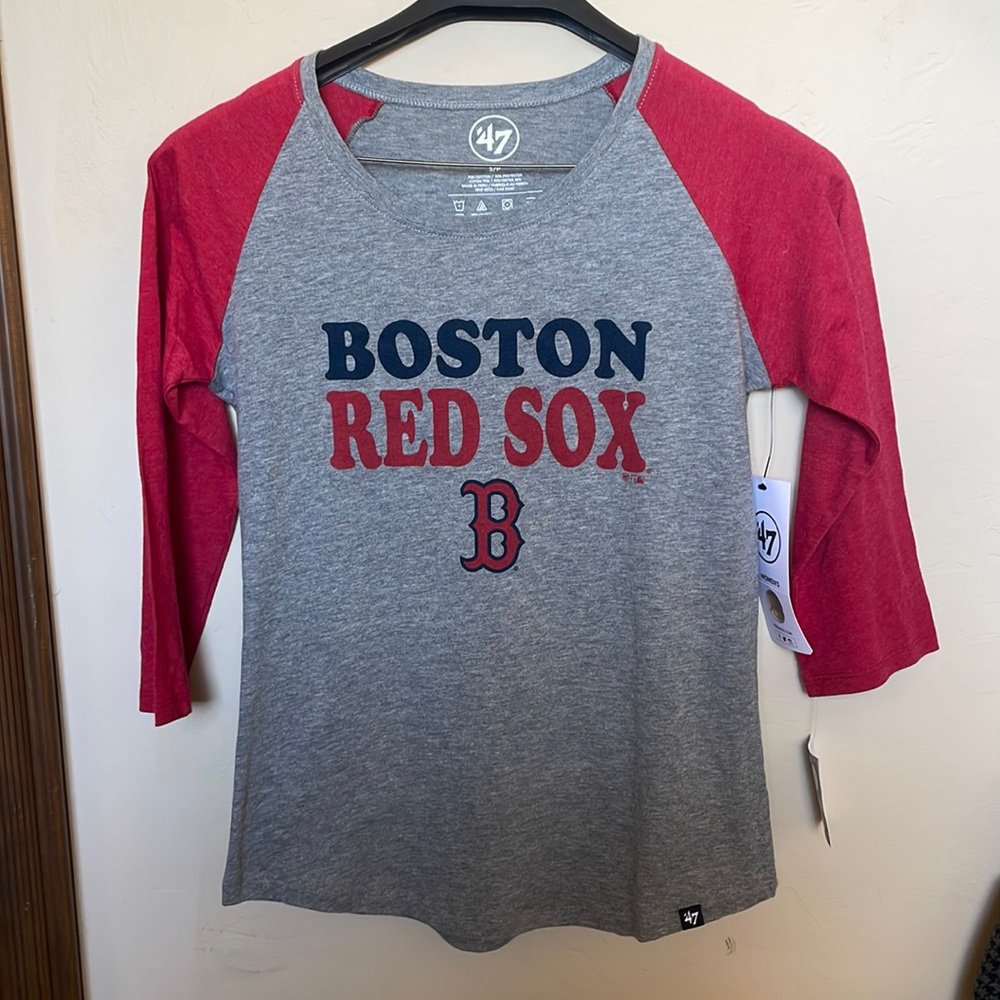 NWT Women’s RedSox Baseball  Tee! small